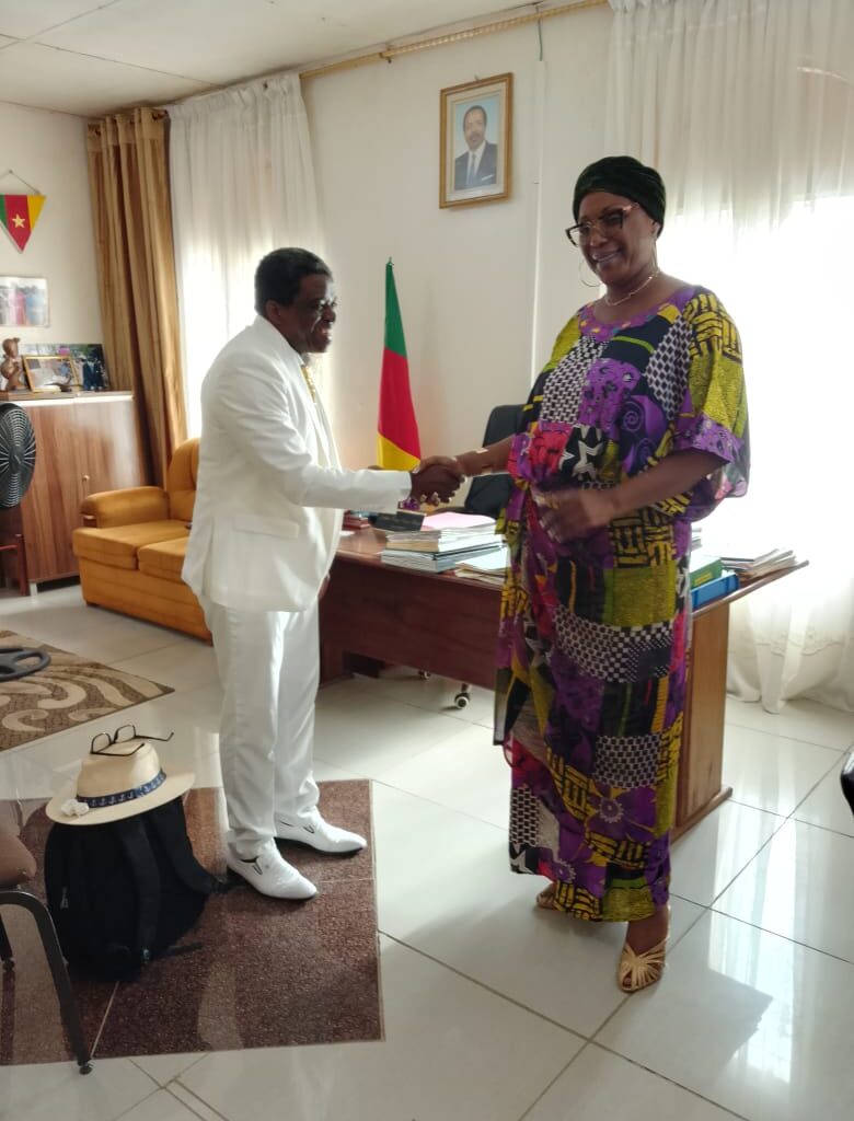 Madame le Maire de Nkol-Metet au cœur d’un échange stratégique sur l’innovation routière rencontre madame maire mendjamba